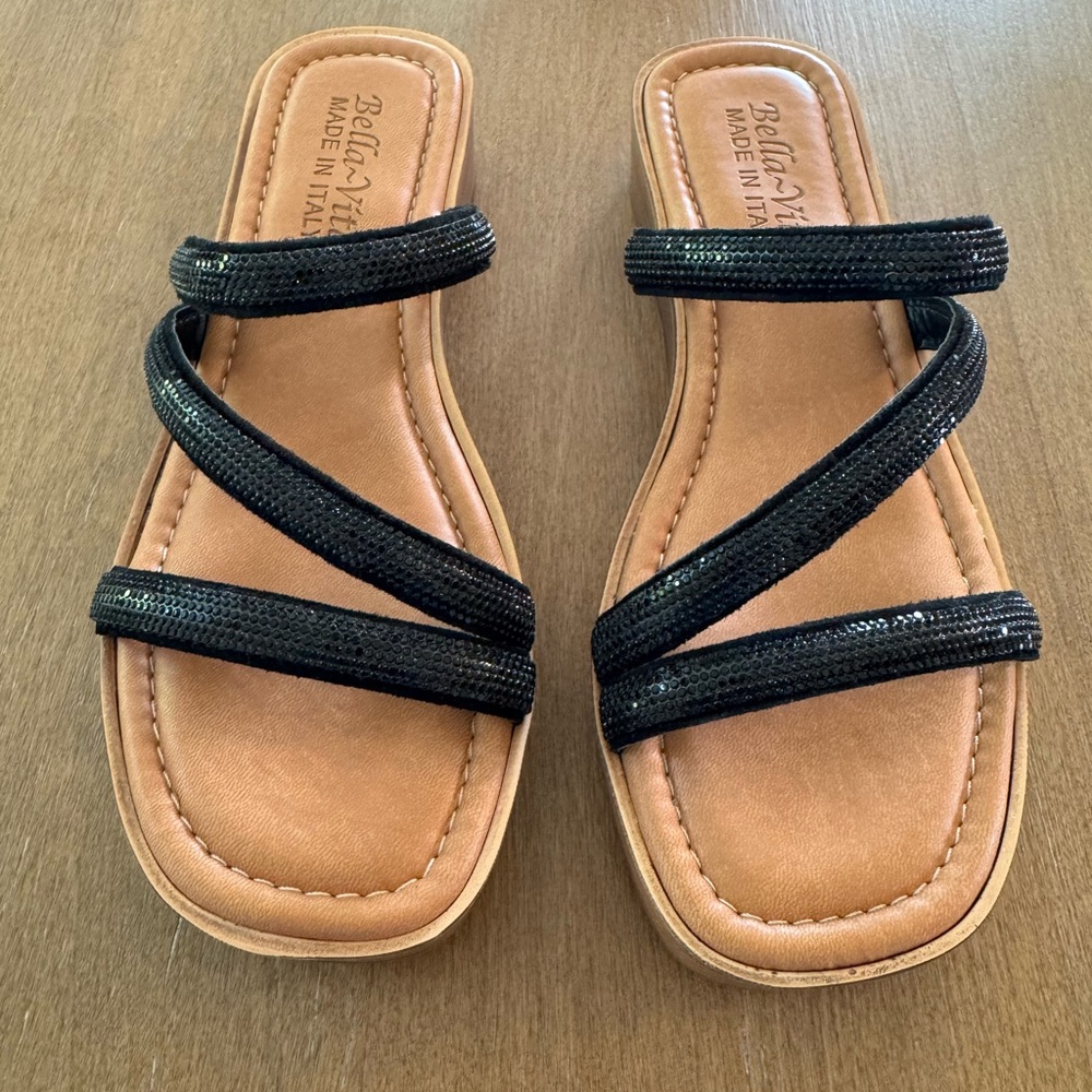 Women’s Bella Vita Sparkle Sandals - Picture 4 of 5